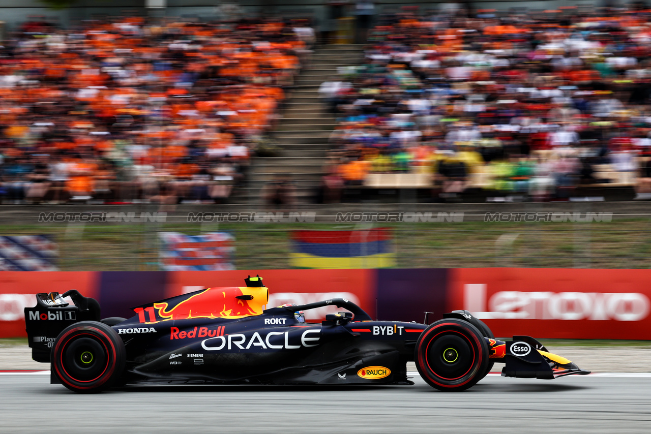 GP SPAGNA, Sergio Perez (MEX) Red Bull Racing RB19.

03.06.2023. Formula 1 World Championship, Rd 8, Spanish Grand Prix, Barcelona, Spain, Qualifiche Day.

- www.xpbimages.com, EMail: requests@xpbimages.com ¬© Copyright: Batchelor / XPB Images