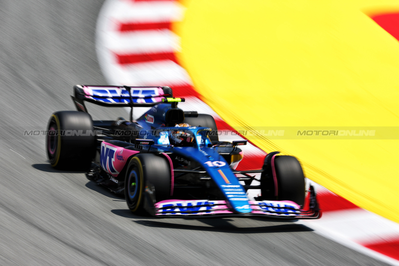 GP SPAGNA, Pierre Gasly (FRA) Alpine F1 Team A523.

02.06.2023 Formula 1 World Championship, Rd 8, Spanish Grand Prix, Barcelona, Spain, Practice Day.

 - www.xpbimages.com, EMail: requests@xpbimages.com ¬© Copyright: Coates / XPB Images