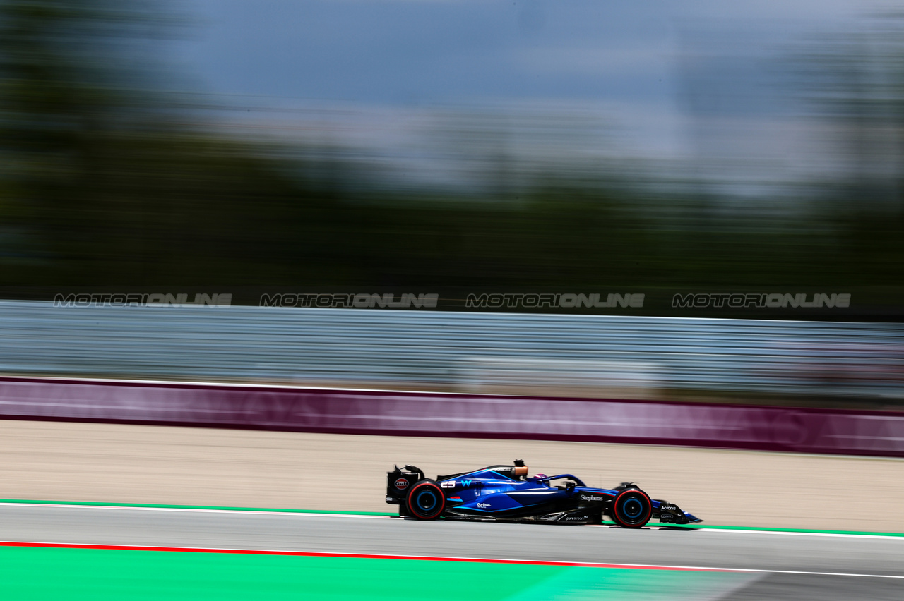 GP SPAGNA, Alex Albon (THA), Williams F1 Team 
02.06.2023 Formula 1 World Championship, Rd 8, Spanish Grand Prix, Barcelona, Spain, Practice Day.
- www.xpbimages.com, EMail: requests@xpbimages.com ¬© Copyright: Charniaux / XPB Images