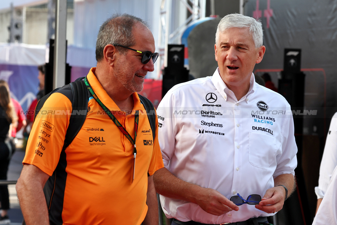 GP STATI UNITI, Matthew Savage, Dorilton Capital Chairman - Williams Racing Director (Right).

22.10.2023. Formula 1 World Championship, Rd 19, United States Grand Prix, Austin, Texas, USA, Gara Day.

- www.xpbimages.com, EMail: requests@xpbimages.com © Copyright: Moy / XPB Images