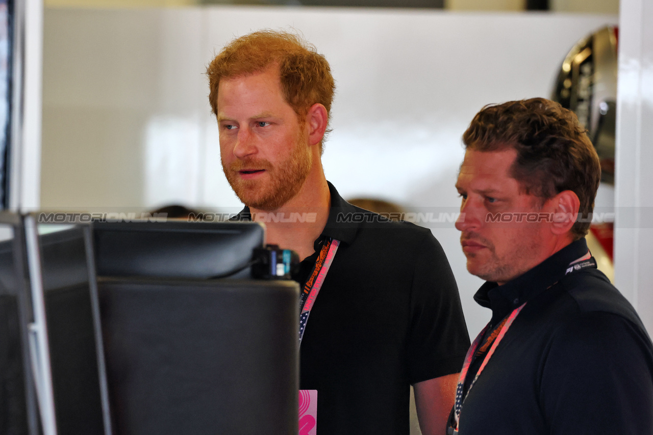 GP STATI UNITI, Prince Harry (GBR) Duke of Sussex.

22.10.2023. Formula 1 World Championship, Rd 19, United States Grand Prix, Austin, Texas, USA, Gara Day.

- www.xpbimages.com, EMail: requests@xpbimages.com © Copyright: Moy / XPB Images