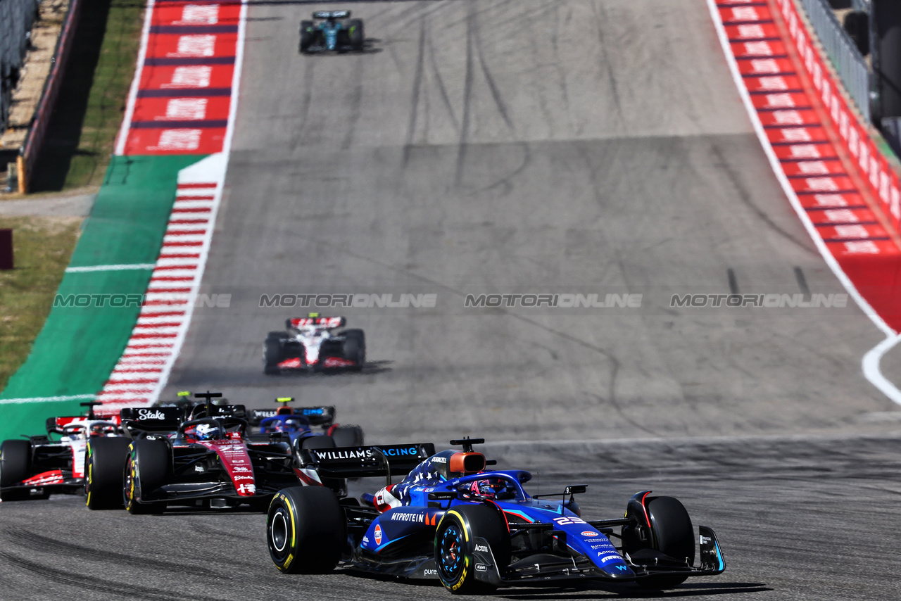 GP STATI UNITI, Alexander Albon (THA) Williams Racing FW45.

22.10.2023. Formula 1 World Championship, Rd 19, United States Grand Prix, Austin, Texas, USA, Gara Day.

- www.xpbimages.com, EMail: requests@xpbimages.com © Copyright: Batchelor / XPB Images
