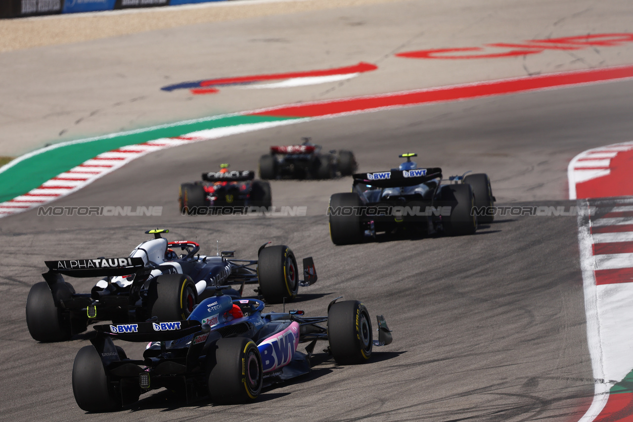 GP STATI UNITI, Esteban Ocon (FRA) Alpine F1 Team A523.

22.10.2023. Formula 1 World Championship, Rd 19, United States Grand Prix, Austin, Texas, USA, Gara Day.

- www.xpbimages.com, EMail: requests@xpbimages.com © Copyright: Batchelor / XPB Images
