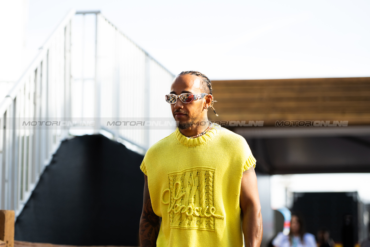 GP STATI UNITI, Lewis Hamilton (GBR) Mercedes AMG F1.

22.10.2023. Formula 1 World Championship, Rd 19, United States Grand Prix, Austin, Texas, USA, Gara Day.

- www.xpbimages.com, EMail: requests@xpbimages.com © Copyright: Price / XPB Images