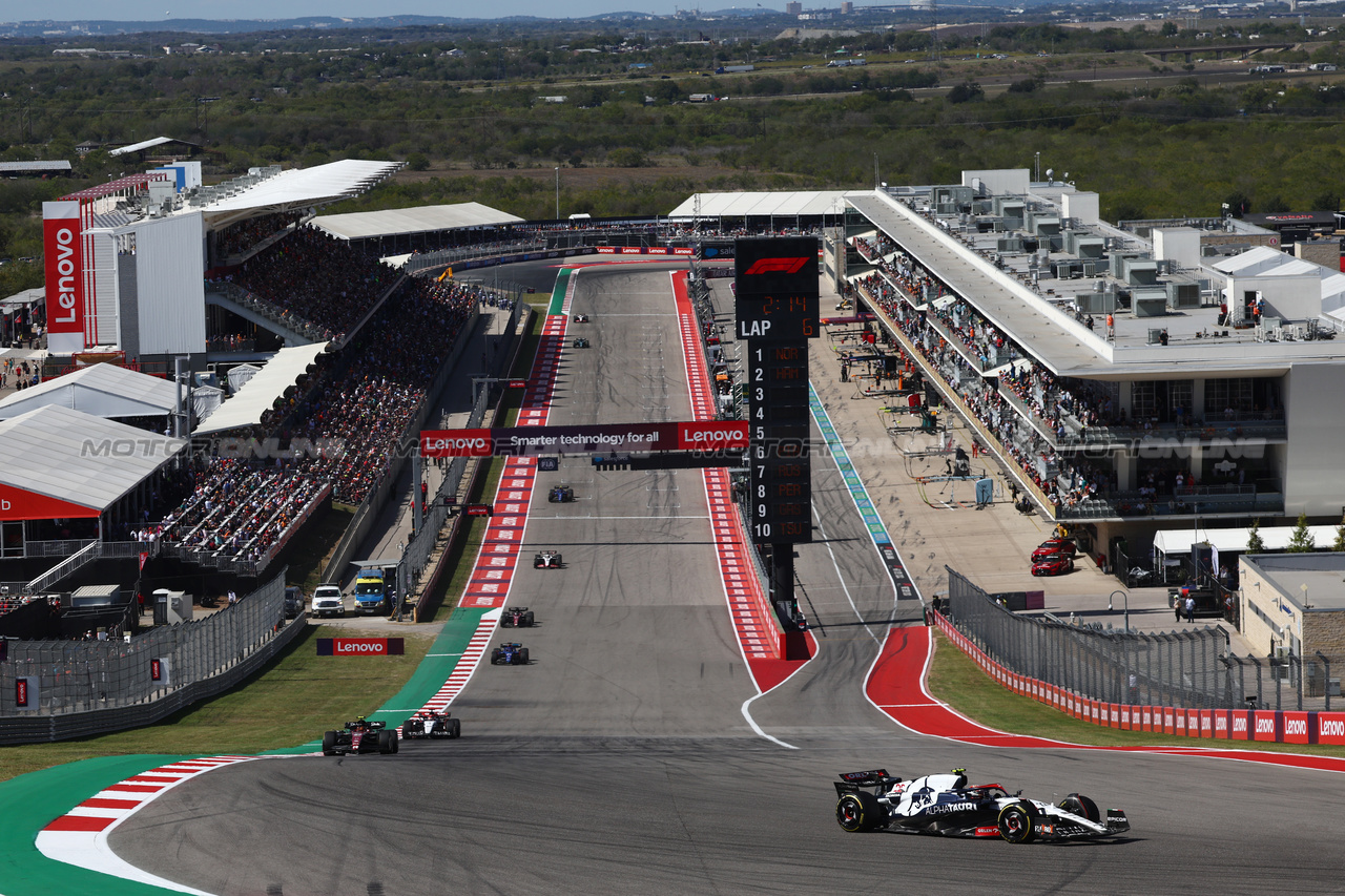 GP STATI UNITI, Yuki Tsunoda (JPN) AlphaTauri AT04.

22.10.2023. Formula 1 World Championship, Rd 19, United States Grand Prix, Austin, Texas, USA, Gara Day.

- www.xpbimages.com, EMail: requests@xpbimages.com © Copyright: Batchelor / XPB Images