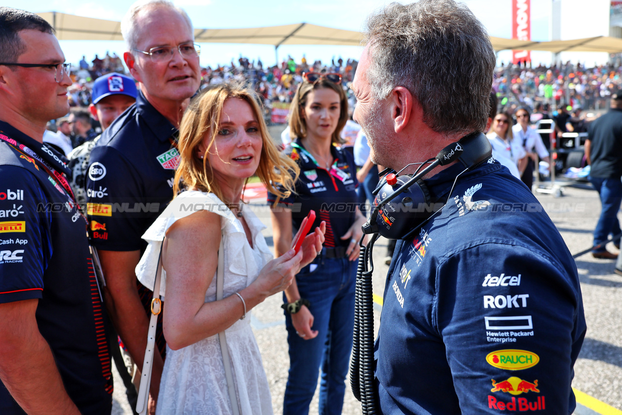 GP STATI UNITI, Christian Horner (GBR) Red Bull Racing Team Principal with sua moglie Geri Horner (GBR) Singer on the grid.

22.10.2023. Formula 1 World Championship, Rd 19, United States Grand Prix, Austin, Texas, USA, Gara Day.

- www.xpbimages.com, EMail: requests@xpbimages.com © Copyright: Batchelor / XPB Images