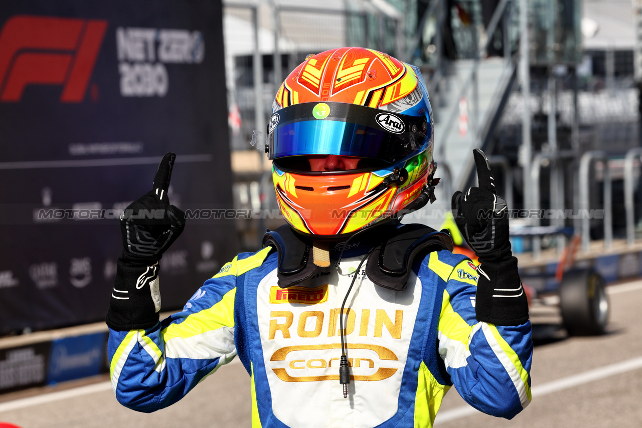 GP STATI UNITI, Gara winner Jessica Edgar (GBR) Rodin Carlin celebrates in parc ferme.

22.10.2023. F1 Academy, Rd 7, Gara 3, Austin, Texas, USA.

- www.xpbimages.com, EMail: requests@xpbimages.com © Copyright: Batchelor / XPB Images