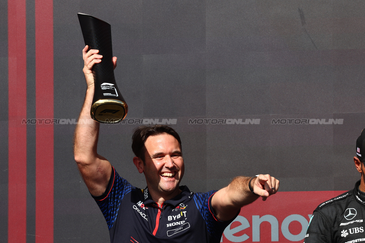 GP STATI UNITI, John Hammond (GBR) Red Bull Racing Physiotherapist.
22.10.2023. Formula 1 World Championship, Rd 19, United States Grand Prix, Austin, Texas, USA, Gara Day.
- www.xpbimages.com, EMail: requests@xpbimages.com © Copyright: Batchelor / XPB Images