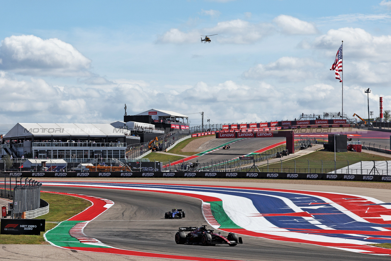 GP STATI UNITI, Valtteri Bottas (FIN) Alfa Romeo F1 Team C43.

22.10.2023. Formula 1 World Championship, Rd 19, United States Grand Prix, Austin, Texas, USA, Gara Day.

- www.xpbimages.com, EMail: requests@xpbimages.com © Copyright: Moy / XPB Images