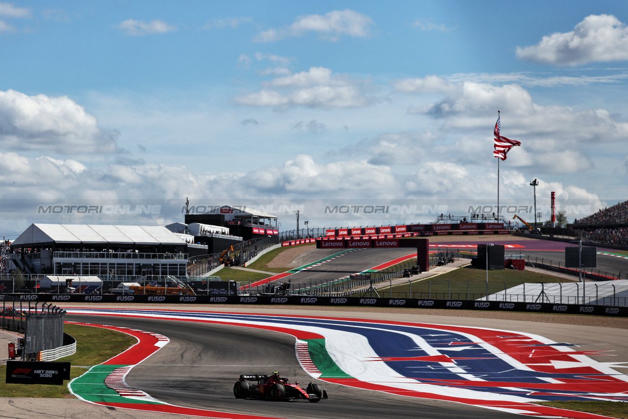 GP STATI UNITI, Carlos Sainz Jr (ESP) Ferrari SF-23.

22.10.2023. Formula 1 World Championship, Rd 19, United States Grand Prix, Austin, Texas, USA, Gara Day.

- www.xpbimages.com, EMail: requests@xpbimages.com © Copyright: Moy / XPB Images