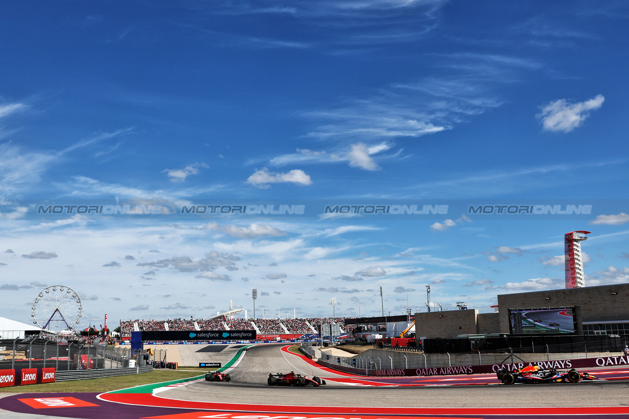 GP STATI UNITI, Max Verstappen (NLD) Red Bull Racing RB19.

22.10.2023. Formula 1 World Championship, Rd 19, United States Grand Prix, Austin, Texas, USA, Gara Day.

- www.xpbimages.com, EMail: requests@xpbimages.com © Copyright: Moy / XPB Images