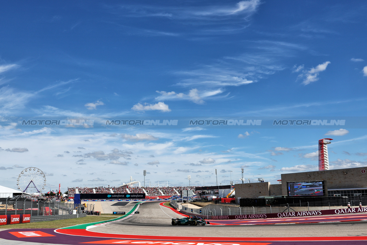 GP STATI UNITI, Fernando Alonso (ESP) Aston Martin F1 Team AMR23.

22.10.2023. Formula 1 World Championship, Rd 19, United States Grand Prix, Austin, Texas, USA, Gara Day.

- www.xpbimages.com, EMail: requests@xpbimages.com © Copyright: Moy / XPB Images
