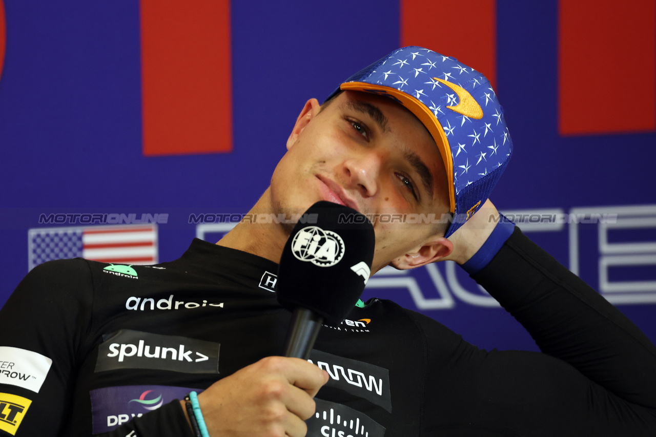GP STATI UNITI, Lando Norris (GBR) McLaren in the post race FIA Press Conference.

22.10.2023. Formula 1 World Championship, Rd 19, United States Grand Prix, Austin, Texas, USA, Gara Day.

- www.xpbimages.com, EMail: requests@xpbimages.com © Copyright: Bearne / XPB Images