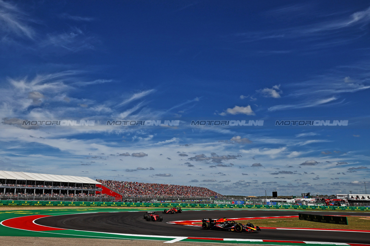 GP STATI UNITI, Max Verstappen (NLD) Red Bull Racing RB19.

22.10.2023. Formula 1 World Championship, Rd 19, United States Grand Prix, Austin, Texas, USA, Gara Day.

 - www.xpbimages.com, EMail: requests@xpbimages.com © Copyright: Coates / XPB Images