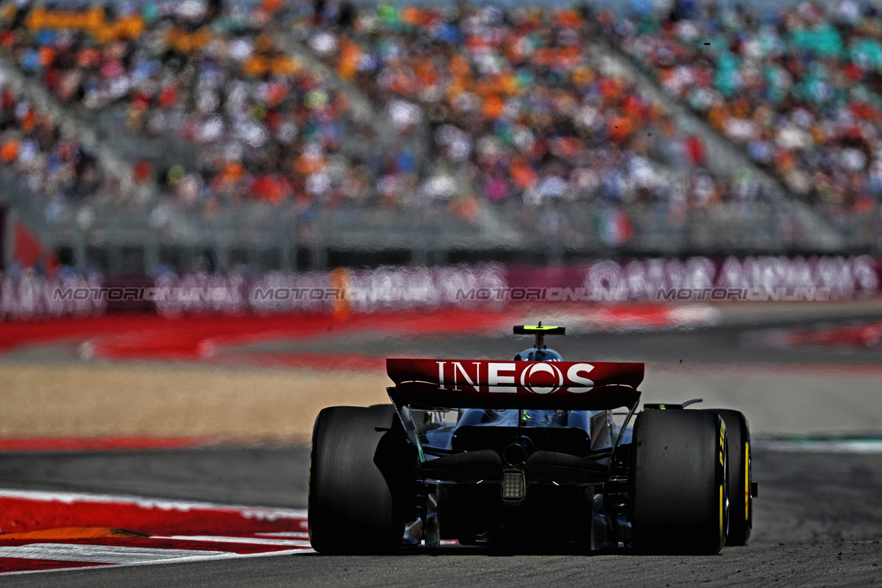 GP STATI UNITI, Lewis Hamilton (GBR) Mercedes AMG F1 W14.

22.10.2023. Formula 1 World Championship, Rd 19, United States Grand Prix, Austin, Texas, USA, Gara Day.

- www.xpbimages.com, EMail: requests@xpbimages.com © Copyright: Price / XPB Images