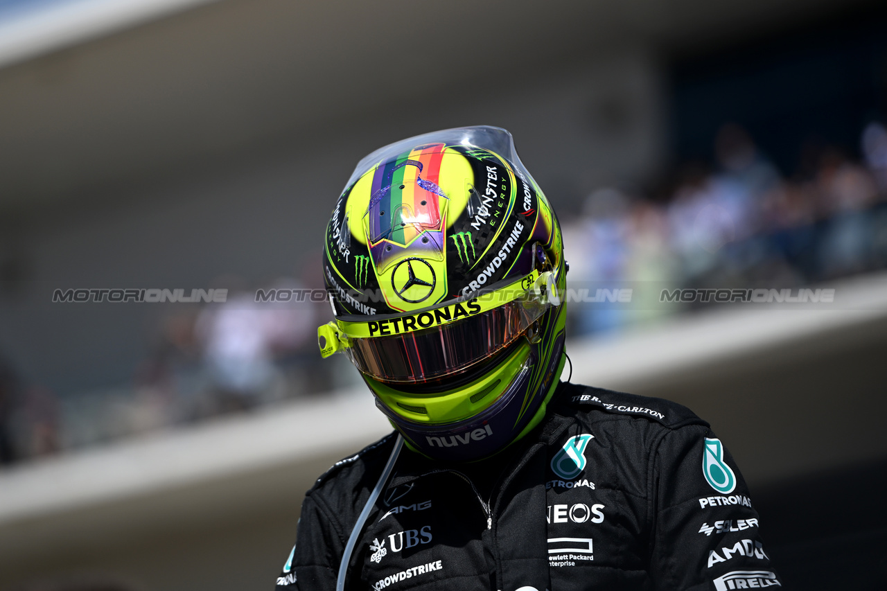 GP STATI UNITI, Lewis Hamilton (GBR) Mercedes AMG F1 on the grid.

22.10.2023. Formula 1 World Championship, Rd 19, United States Grand Prix, Austin, Texas, USA, Gara Day.

- www.xpbimages.com, EMail: requests@xpbimages.com © Copyright: Price / XPB Images