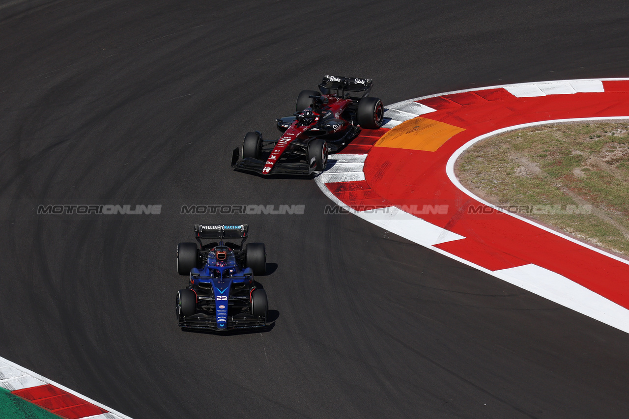 GP STATI UNITI, Alexander Albon (THA) Williams Racing FW45.

22.10.2023. Formula 1 World Championship, Rd 19, United States Grand Prix, Austin, Texas, USA, Gara Day.

 - www.xpbimages.com, EMail: requests@xpbimages.com © Copyright: Rew / XPB Images