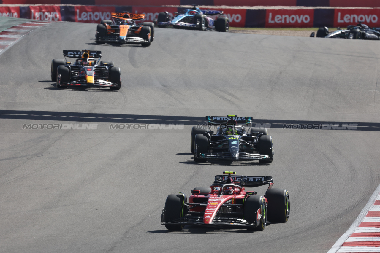 GP STATI UNITI, Carlos Sainz Jr (ESP) Ferrari SF-23.

22.10.2023. Formula 1 World Championship, Rd 19, United States Grand Prix, Austin, Texas, USA, Gara Day.

- www.xpbimages.com, EMail: requests@xpbimages.com © Copyright: Bearne / XPB Images