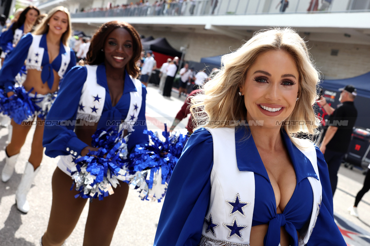 GP STATI UNITI, Dallas Cowboys Cheerleaders.

22.10.2023. Formula 1 World Championship, Rd 19, United States Grand Prix, Austin, Texas, USA, Gara Day.

- www.xpbimages.com, EMail: requests@xpbimages.com © Copyright: Bearne / XPB Images