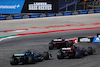 GP STATI UNITI, Zhou Guanyu (CHN) Alfa Romeo F1 Team C43 e Lance Stroll (CDN) Aston Martin F1 Team AMR23 battle for position.
22.10.2023. Formula 1 World Championship, Rd 19, United States Grand Prix, Austin, Texas, USA, Gara Day.
- www.xpbimages.com, EMail: requests@xpbimages.com © Copyright: Batchelor / XPB Images