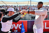 GP STATI UNITI, (L to R): Pierre Gasly (FRA) Alpine F1 Team with Anthony Joshua (GBR) Boxer e Otro Capital Alpine F1 Team Investor on the grid.
22.10.2023. Formula 1 World Championship, Rd 19, United States Grand Prix, Austin, Texas, USA, Gara Day.
- www.xpbimages.com, EMail: requests@xpbimages.com © Copyright: Batchelor / XPB Images