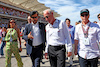 GP STATI UNITI, (L to R): Mohammed Bin Sulayem (UAE) FIA President with Greg Maffei (USA) Liberty Media Corporation President e Chief Executive Officer e Tommy Hilfiger (USA) on the grid.
22.10.2023. Formula 1 World Championship, Rd 19, United States Grand Prix, Austin, Texas, USA, Gara Day.
- www.xpbimages.com, EMail: requests@xpbimages.com © Copyright: Batchelor / XPB Images
