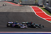 GP STATI UNITI, Pierre Gasly (FRA) Alpine F1 Team A523 e George Russell (GBR) Mercedes AMG F1 W14 battle for position.
22.10.2023. Formula 1 World Championship, Rd 19, United States Grand Prix, Austin, Texas, USA, Gara Day.
 - www.xpbimages.com, EMail: requests@xpbimages.com © Copyright: Coates / XPB Images