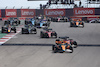 GP STATI UNITI, Lando Norris (GBR) McLaren MCL60 davanti a at the partenza of the race.
22.10.2023. Formula 1 World Championship, Rd 19, United States Grand Prix, Austin, Texas, USA, Gara Day.
- www.xpbimages.com, EMail: requests@xpbimages.com © Copyright: Bearne / XPB Images
