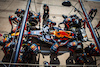 GP STATI UNITI, Max Verstappen (NLD) Red Bull Racing RB19 makes a pit stop.
22.10.2023. Formula 1 World Championship, Rd 19, United States Grand Prix, Austin, Texas, USA, Gara Day.
- www.xpbimages.com, EMail: requests@xpbimages.com © Copyright: Bearne / XPB Images