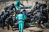 GP STATI UNITI, George Russell (GBR) Mercedes AMG F1 W14 makes a pit stop.
22.10.2023. Formula 1 World Championship, Rd 19, United States Grand Prix, Austin, Texas, USA, Gara Day.
- www.xpbimages.com, EMail: requests@xpbimages.com © Copyright: Bearne / XPB Images