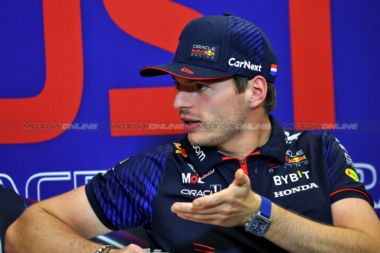 GP STATI UNITI, Max Verstappen (NLD) Red Bull Racingi in the FIA Press Conference.

19.10.2023. Formula 1 World Championship, Rd 19, United States Grand Prix, Austin, Texas, USA, Preparation Day.

- www.xpbimages.com, EMail: requests@xpbimages.com © Copyright: Bearne / XPB Images