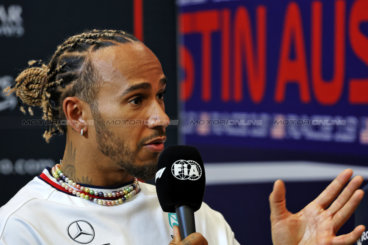 GP STATI UNITI, Lewis Hamilton (GBR) Mercedes AMG F1 in the FIA Press Conference.

19.10.2023. Formula 1 World Championship, Rd 19, United States Grand Prix, Austin, Texas, USA, Preparation Day.

- www.xpbimages.com, EMail: requests@xpbimages.com © Copyright: Bearne / XPB Images