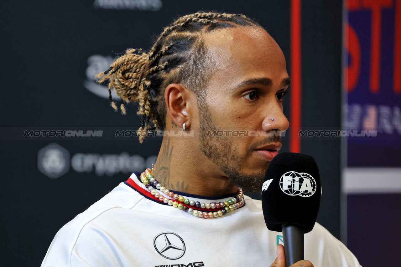 GP STATI UNITI, Lewis Hamilton (GBR) Mercedes AMG F1 in the FIA Press Conference.

19.10.2023. Formula 1 World Championship, Rd 19, United States Grand Prix, Austin, Texas, USA, Preparation Day.

- www.xpbimages.com, EMail: requests@xpbimages.com © Copyright: Bearne / XPB Images
