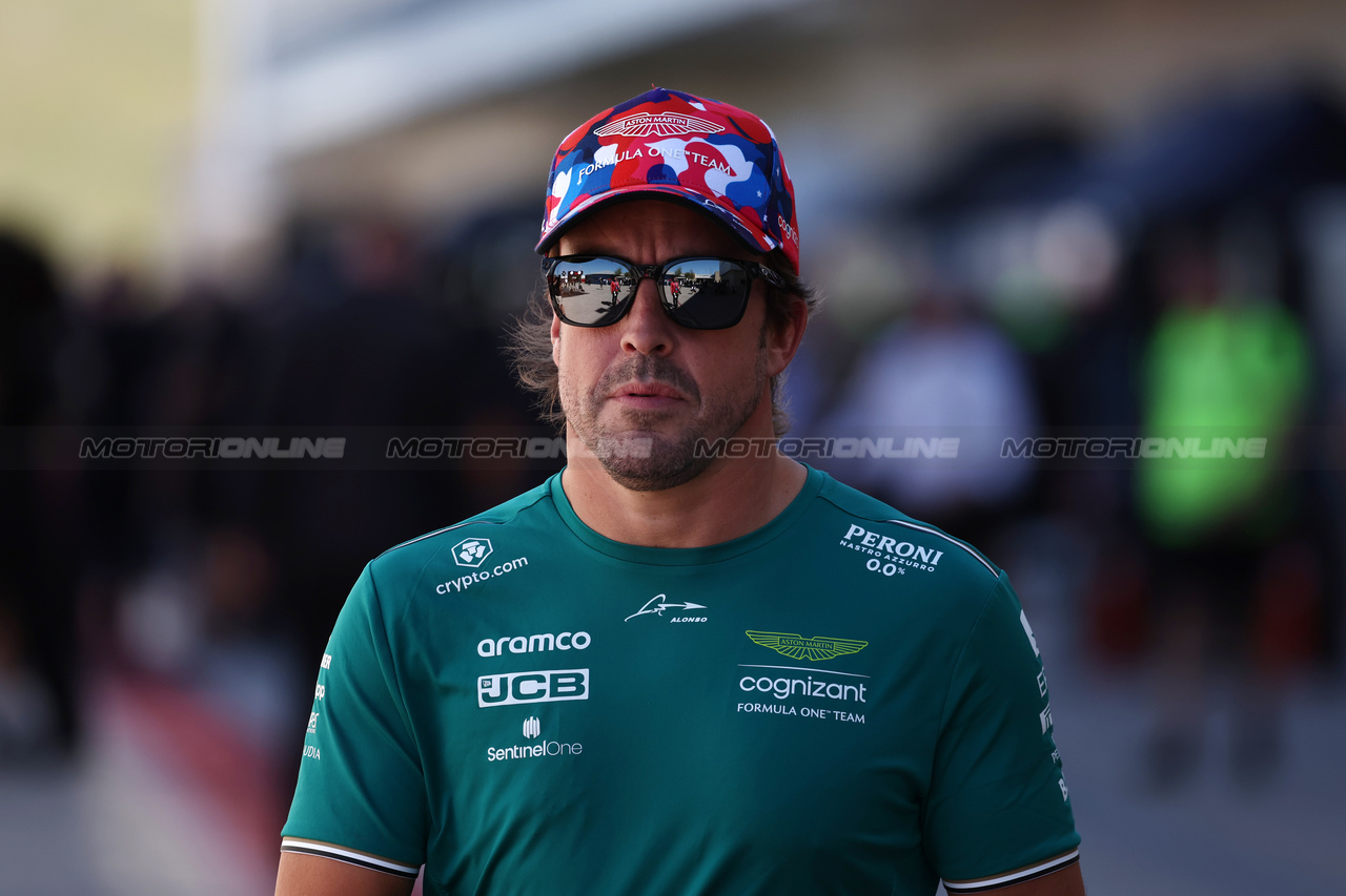 GP STATI UNITI, Fernando Alonso (ESP) Aston Martin F1 Team.

19.10.2023. Formula 1 World Championship, Rd 19, United States Grand Prix, Austin, Texas, USA, Preparation Day.

- www.xpbimages.com, EMail: requests@xpbimages.com © Copyright: Moy / XPB Images
