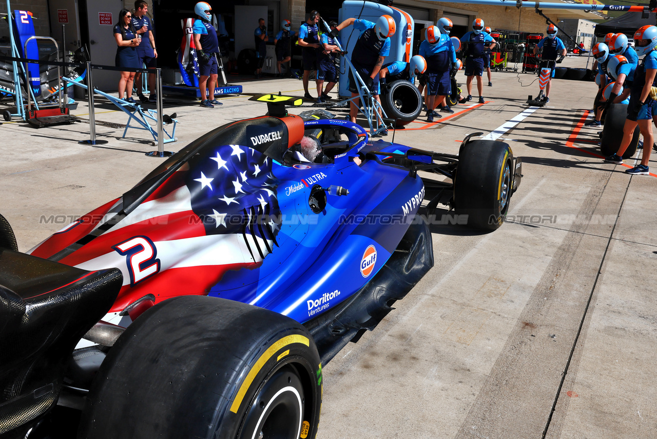 GP STATI UNITI, Williams Racing FW45 - USA livery - pit stop practice.

19.10.2023. Formula 1 World Championship, Rd 19, United States Grand Prix, Austin, Texas, USA, Preparation Day.

- www.xpbimages.com, EMail: requests@xpbimages.com © Copyright: Batchelor / XPB Images