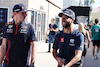 GP STATI UNITI, (L to R): Max Verstappen (NLD) Red Bull Racing with Daniel Ricciardo (AUS) AlphaTauri.
19.10.2023. Formula 1 World Championship, Rd 19, United States Grand Prix, Austin, Texas, USA, Preparation Day.
- www.xpbimages.com, EMail: requests@xpbimages.com © Copyright: Moy / XPB Images