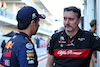 GP STATI UNITI, (L to R): Sergio Perez (MEX) Red Bull Racing with James Key (GBR) Alfa Romeo F1 Team Technical Director.
19.10.2023. Formula 1 World Championship, Rd 19, United States Grand Prix, Austin, Texas, USA, Preparation Day.
- www.xpbimages.com, EMail: requests@xpbimages.com © Copyright: Moy / XPB Images