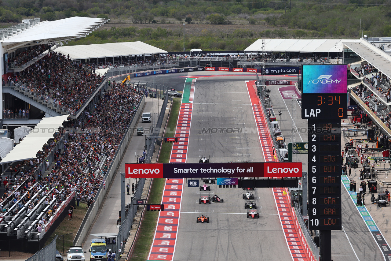 GP STATI UNITI, Hamda Al Qubaisi (UAE) MP Motorsport davanti a at the partenza of the race.

21.10.2023. F1 Academy, Rd 7, Gara 2, United States Grand Prix, Austin, Texas, USA, Sprint Day.

- www.xpbimages.com, EMail: requests@xpbimages.com © Copyright: Batchelor / XPB Images