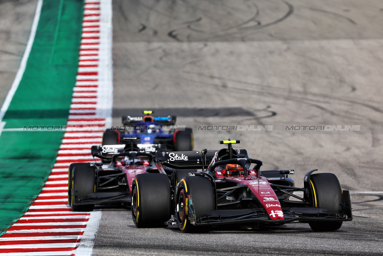 GP STATI UNITI, Zhou Guanyu (CHN) Alfa Romeo F1 Team C43.

21.10.2023. Formula 1 World Championship, Rd 19, United States Grand Prix, Austin, Texas, USA, Sprint Day.

- www.xpbimages.com, EMail: requests@xpbimages.com © Copyright: Batchelor / XPB Images