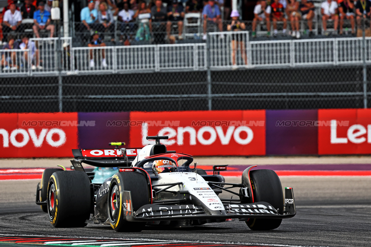 GP STATI UNITI, Daniel Ricciardo (AUS) AlphaTauri AT04.

21.10.2023. Formula 1 World Championship, Rd 19, United States Grand Prix, Austin, Texas, USA, Sprint Day.

- www.xpbimages.com, EMail: requests@xpbimages.com © Copyright: Batchelor / XPB Images