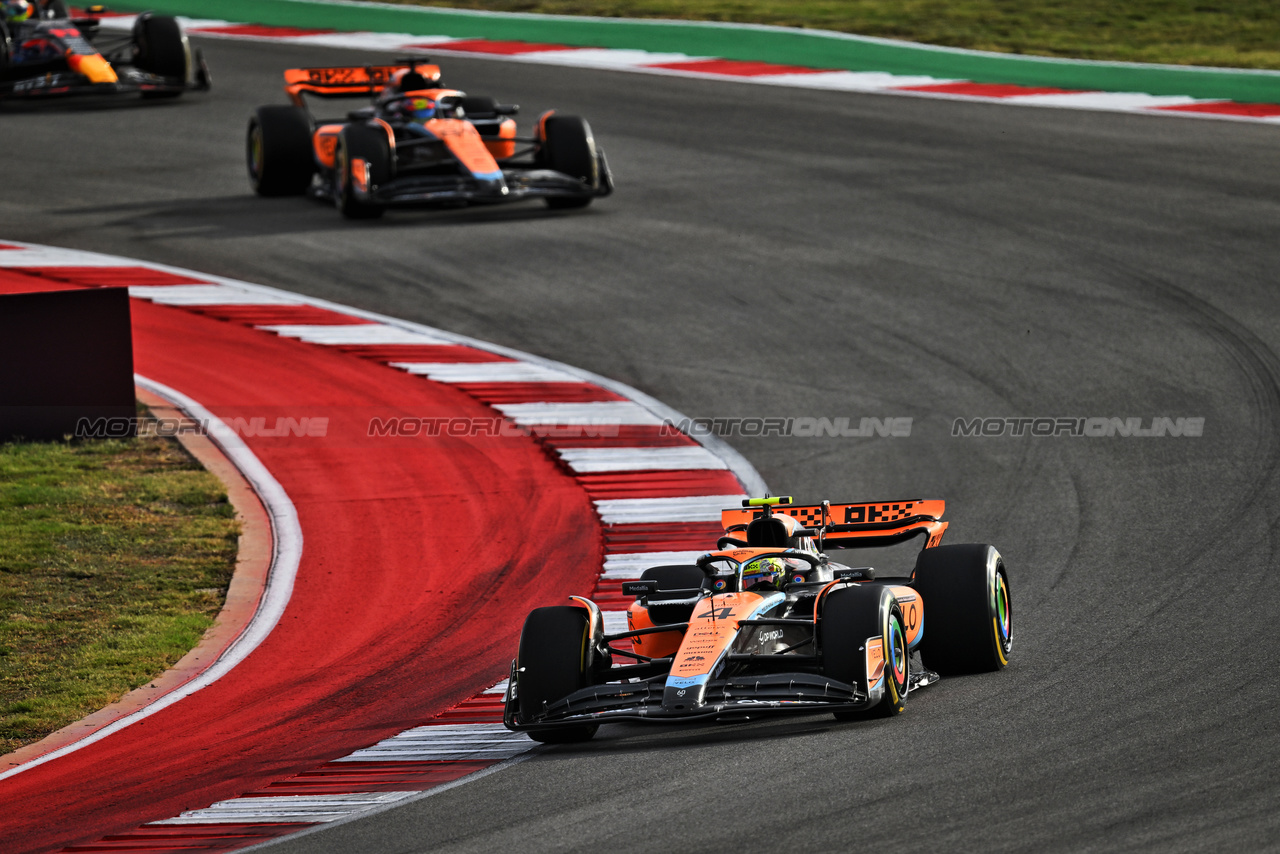 GP STATI UNITI, Lando Norris (GBR) McLaren MCL60.

21.10.2023. Formula 1 World Championship, Rd 19, United States Grand Prix, Austin, Texas, USA, Sprint Day.

- www.xpbimages.com, EMail: requests@xpbimages.com © Copyright: Price / XPB Images