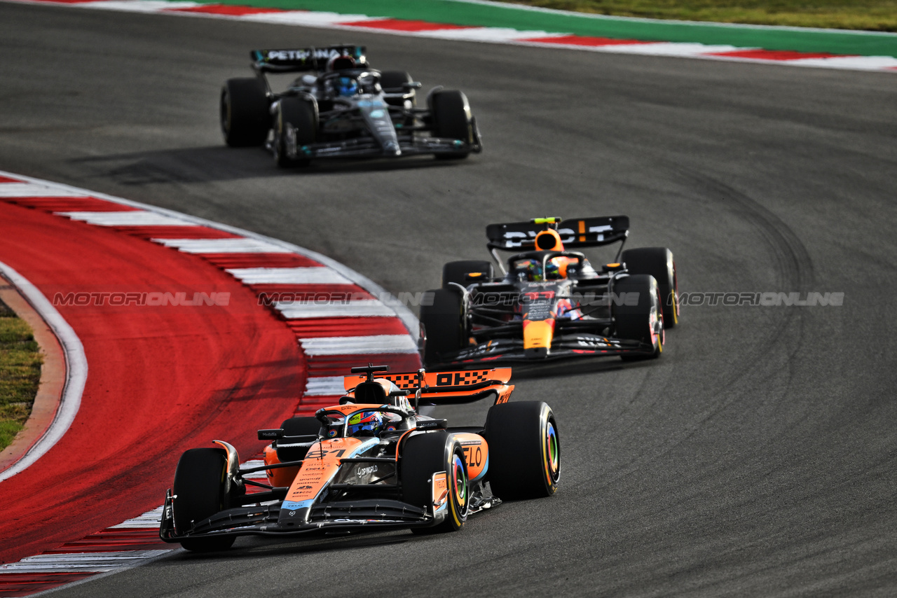 GP STATI UNITI, Oscar Piastri (AUS) McLaren MCL60.

21.10.2023. Formula 1 World Championship, Rd 19, United States Grand Prix, Austin, Texas, USA, Sprint Day.

- www.xpbimages.com, EMail: requests@xpbimages.com © Copyright: Price / XPB Images