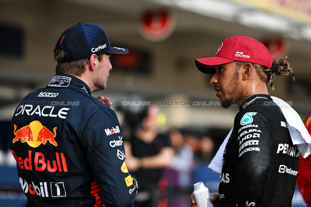 GP STATI UNITI, (L to R): Winner Max Verstappen (NLD) Red Bull Racing in Sprint parc ferme with second placed Lewis Hamilton (GBR) Mercedes AMG F1.

21.10.2023. Formula 1 World Championship, Rd 19, United States Grand Prix, Austin, Texas, USA, Sprint Day.

- www.xpbimages.com, EMail: requests@xpbimages.com © Copyright: Price / XPB Images
