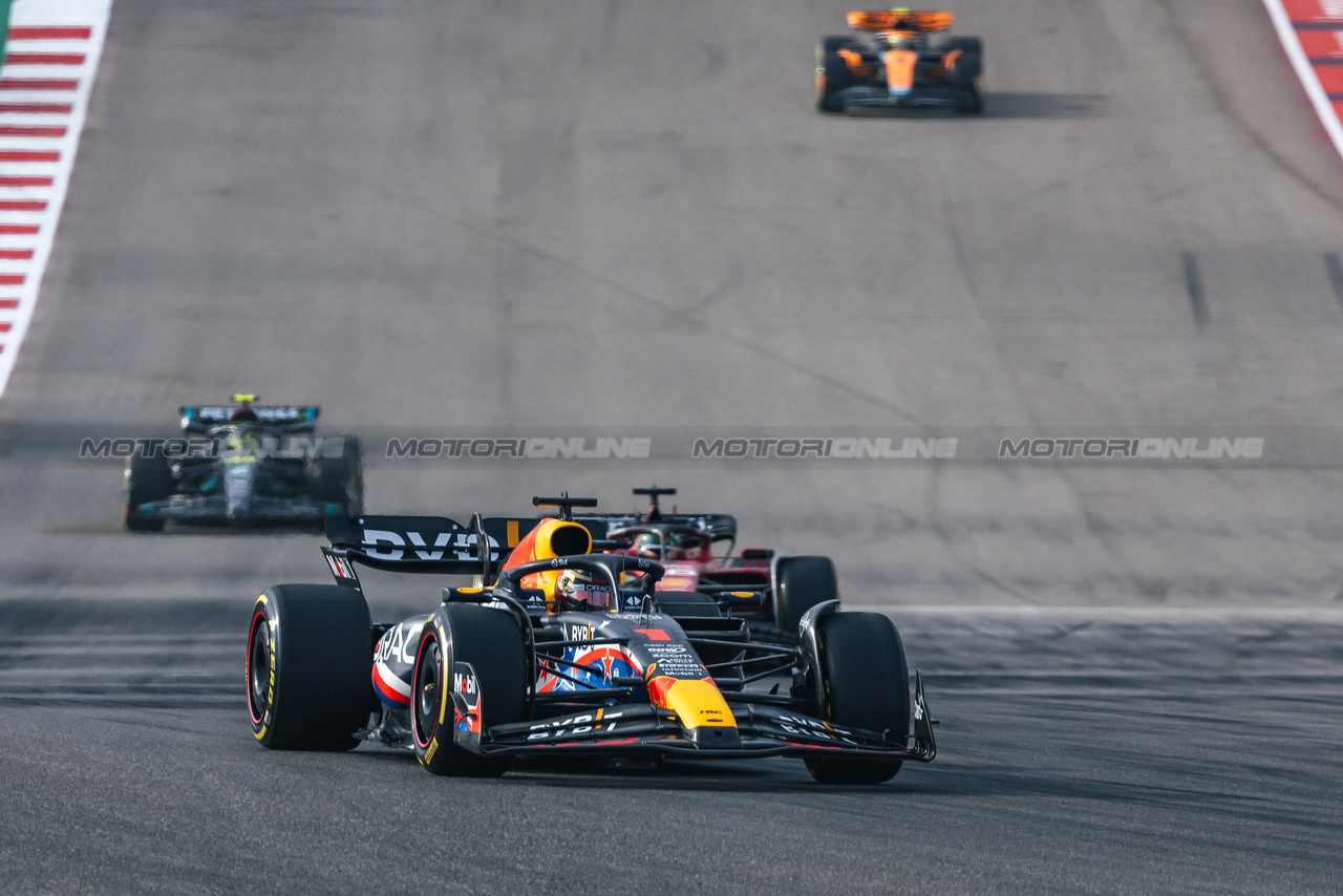 GP STATI UNITI, Max Verstappen (NLD) Red Bull Racing RB19.

21.10.2023. Formula 1 World Championship, Rd 19, United States Grand Prix, Austin, Texas, USA, Sprint Day.

- www.xpbimages.com, EMail: requests@xpbimages.com © Copyright: Bearne / XPB Images