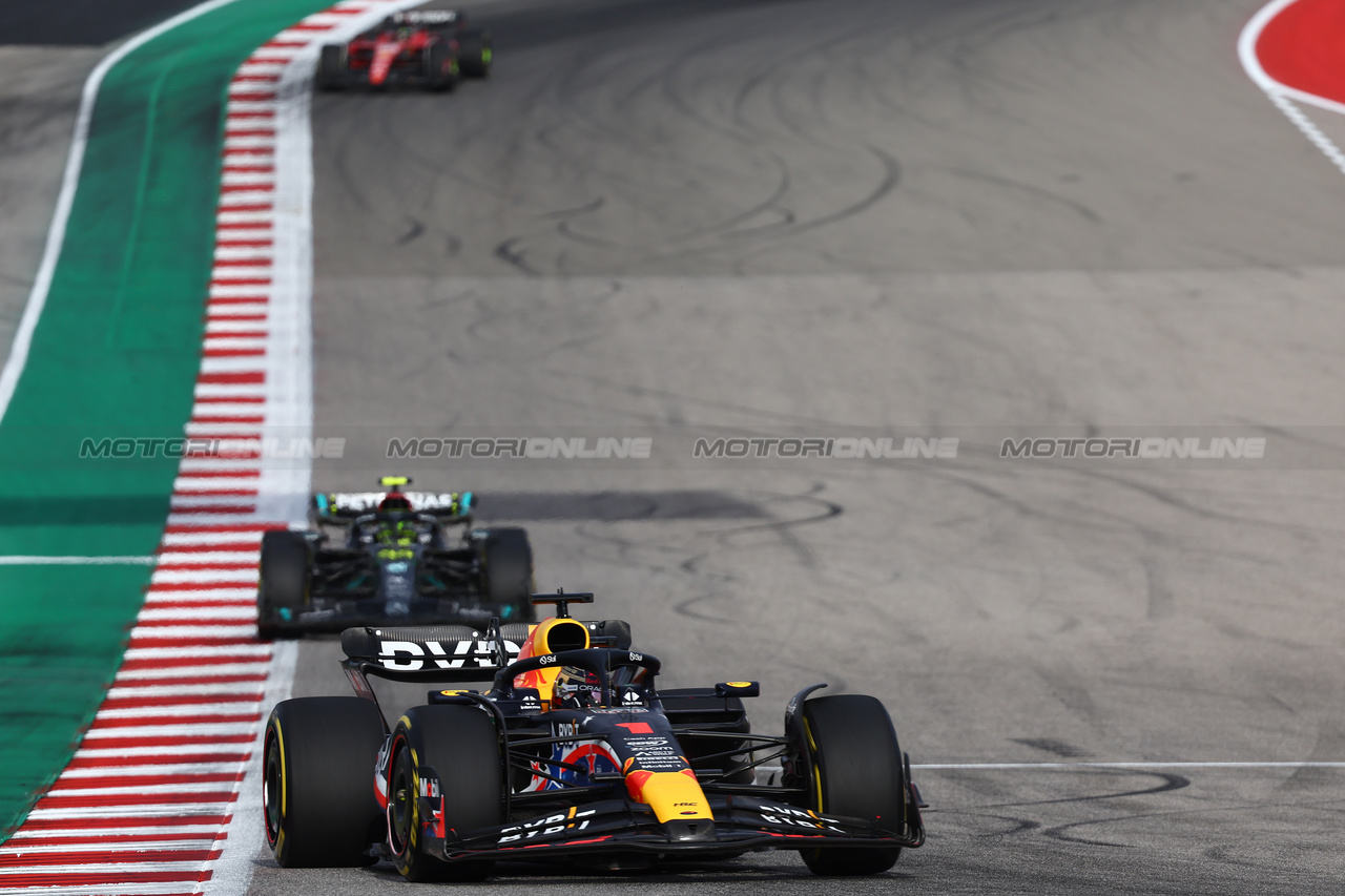 GP STATI UNITI, Max Verstappen (NLD) Red Bull Racing RB19.

21.10.2023. Formula 1 World Championship, Rd 19, United States Grand Prix, Austin, Texas, USA, Sprint Day.

- www.xpbimages.com, EMail: requests@xpbimages.com © Copyright: Batchelor / XPB Images