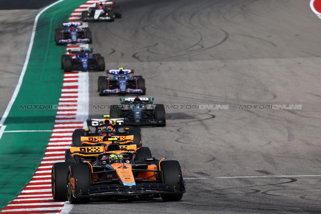 GP STATI UNITI, Lando Norris (GBR) McLaren MCL60.

21.10.2023. Formula 1 World Championship, Rd 19, United States Grand Prix, Austin, Texas, USA, Sprint Day.

- www.xpbimages.com, EMail: requests@xpbimages.com © Copyright: Batchelor / XPB Images