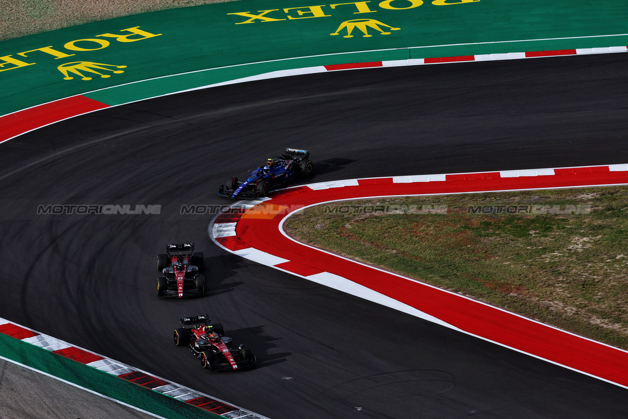 GP STATI UNITI, Zhou Guanyu (CHN) Alfa Romeo F1 Team C43.

21.10.2023. Formula 1 World Championship, Rd 19, United States Grand Prix, Austin, Texas, USA, Sprint Day.

 - www.xpbimages.com, EMail: requests@xpbimages.com © Copyright: Coates / XPB Images