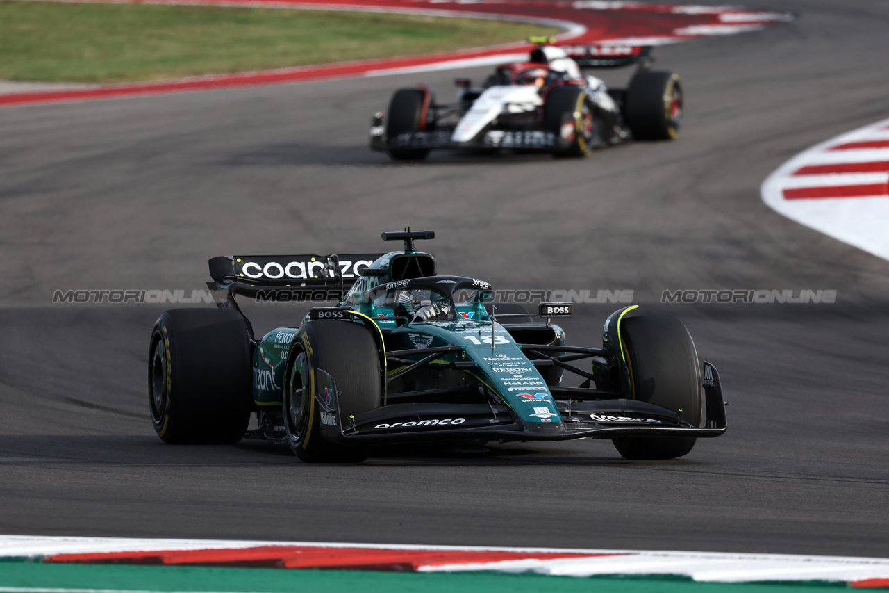 GP STATI UNITI, Lance Stroll (CDN) Aston Martin F1 Team AMR23.

21.10.2023. Formula 1 World Championship, Rd 19, United States Grand Prix, Austin, Texas, USA, Sprint Day.

- www.xpbimages.com, EMail: requests@xpbimages.com © Copyright: Moy / XPB Images