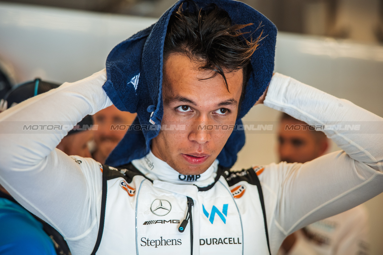 GP STATI UNITI, Alexander Albon (THA) Williams Racing.

21.10.2023. Formula 1 World Championship, Rd 19, United States Grand Prix, Austin, Texas, USA, Sprint Day.

- www.xpbimages.com, EMail: requests@xpbimages.com © Copyright: Bearne / XPB Images