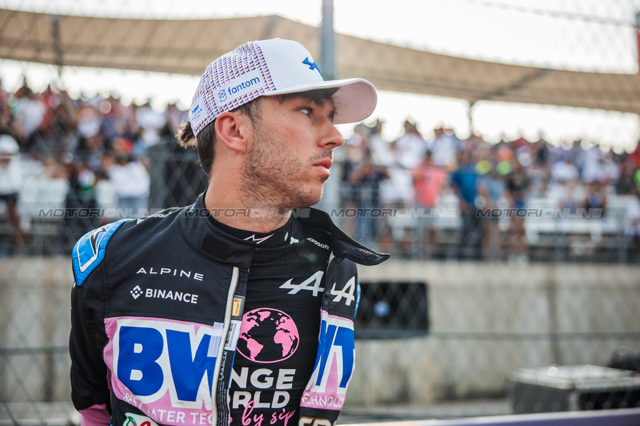 GP STATI UNITI, Pierre Gasly (FRA) Alpine F1 Team on the grid.

21.10.2023. Formula 1 World Championship, Rd 19, United States Grand Prix, Austin, Texas, USA, Sprint Day.

- www.xpbimages.com, EMail: requests@xpbimages.com © Copyright: Bearne / XPB Images